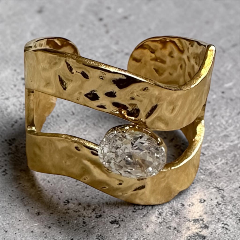 Chunky ring